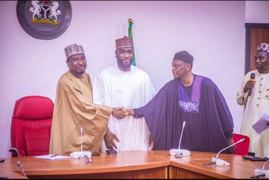 Ɗana Ya Shiga APC ne bisa Radin Kansa — Atiku IMG 20260115 WA0103